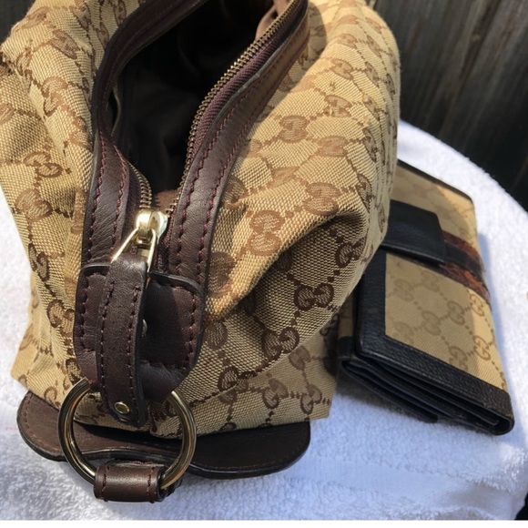 Authentic Gucci set wallet and handbag authentic price firm - Picture 3 of 8